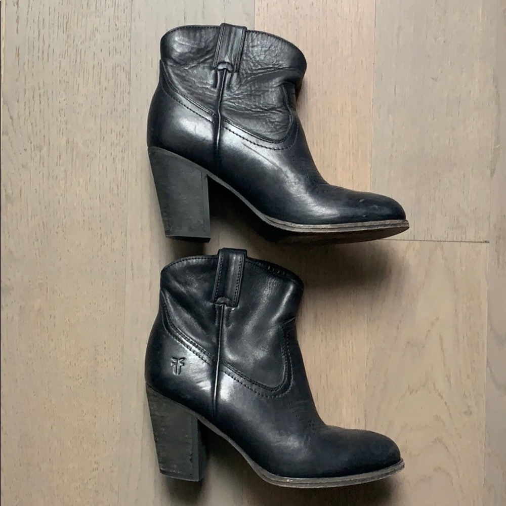 Frye Black Leather Ankle Booties - Women's
